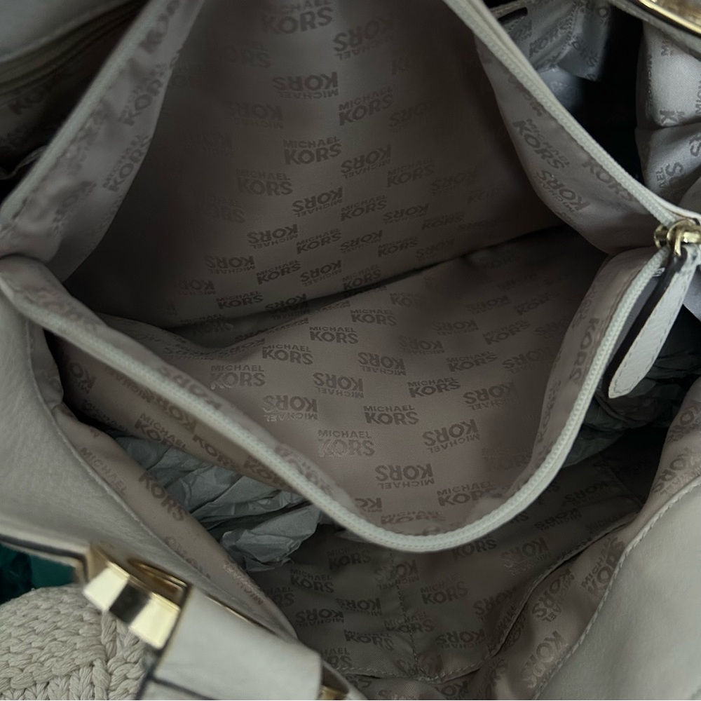 Michael Kors East West Fulton pebbled leather tote - Picture 5 of 13